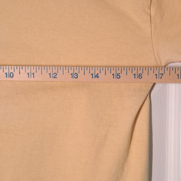 Snoopy "Mutts": Charles M. Schulz Museum USED Shirt (DISCOLORING, M, Y2K, 2006) - Picture 6 of 9